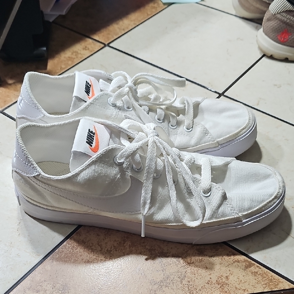 Nike Court Legacy Canvas Womens Casual Shoes
